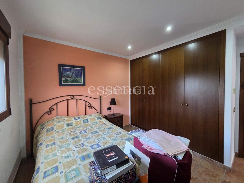 Foto 58988f1e-97b5-4eb3-ab6d-59b7b8df50d7. Casa amb aparcament a Terrateig