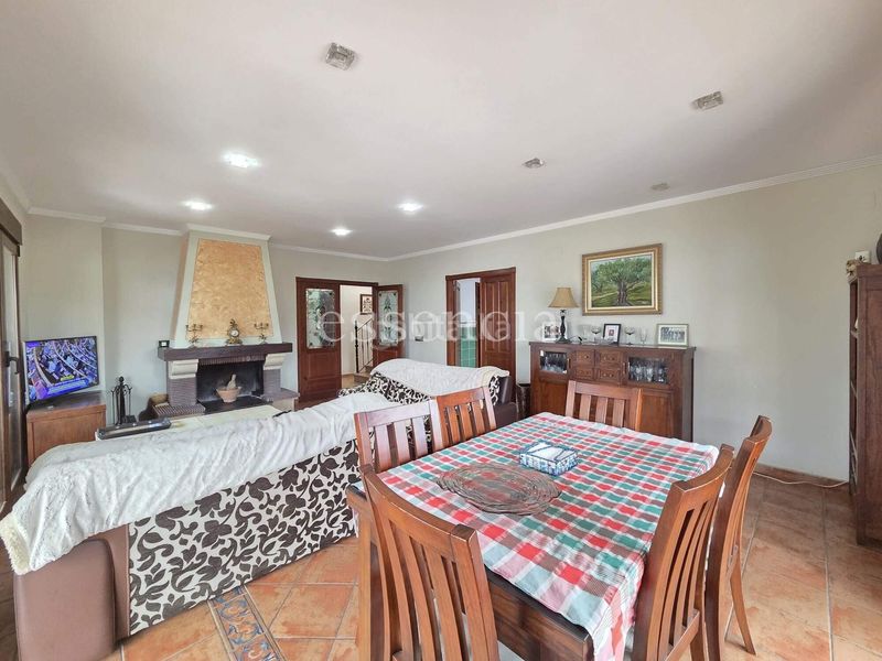 Foto 70173412-28af-448f-abd4-2ddb5cb9c1a2. Casa amb aparcament a Terrateig