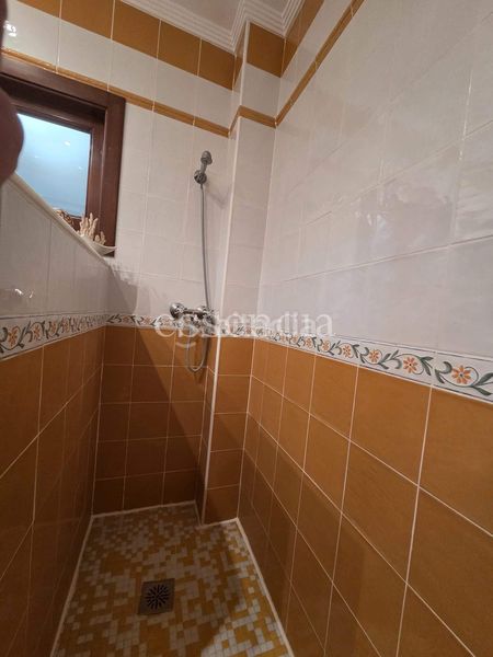 Foto 83b29584-66c4-4feb-ba11-2f8f78628d2e. Casa amb aparcament a Terrateig