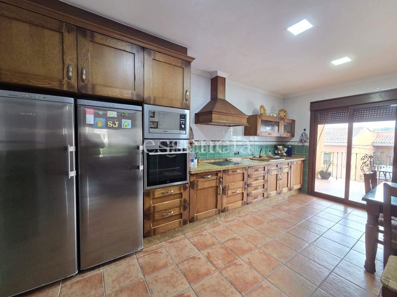 Foto 89aa1f1e-c8f3-4ee6-9e2c-b1e2f131b910. Casa amb aparcament a Terrateig