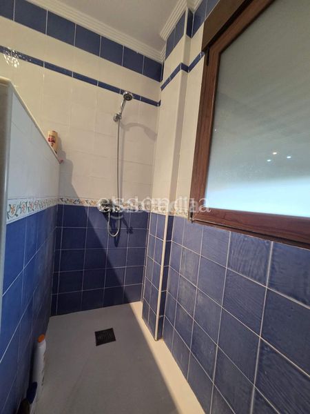 Foto 96268c4d-bc3c-4a37-a96c-ac36fc2ed5b8. Casa amb aparcament a Terrateig