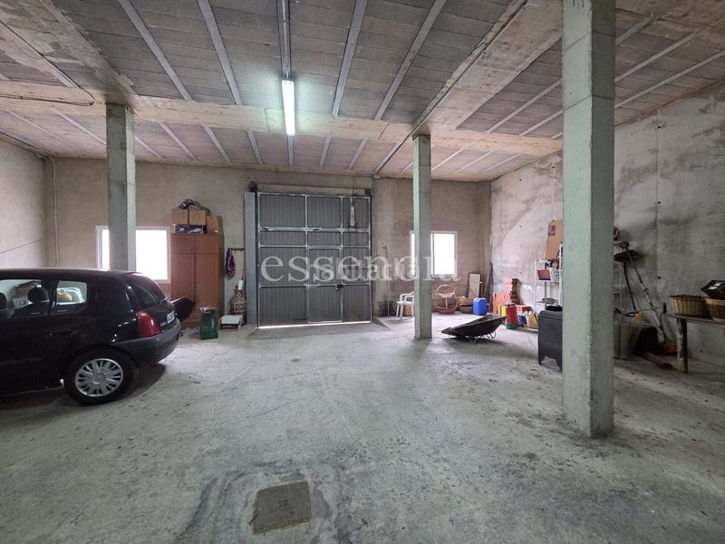 Foto a304bc2c-2110-4126-ac7b-9c7fd122c7c2. Casa amb aparcament a Terrateig