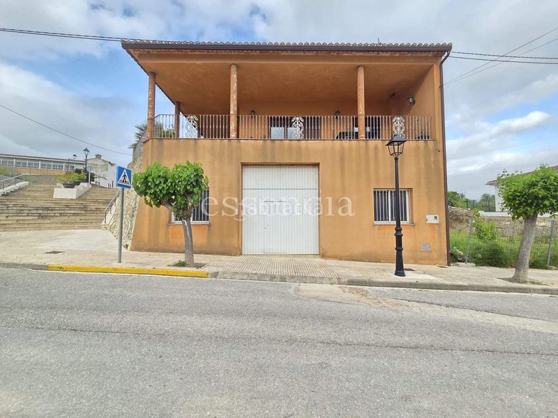 Foto fae9e868-9ac9-4672-b655-95bff6563c81. Casa amb aparcament a Terrateig