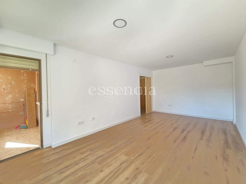 Foto 5b13ae7a-9394-42ea-a7e6-0f5890fd787a. Pis a Germaníes - Juzgados Gandia
