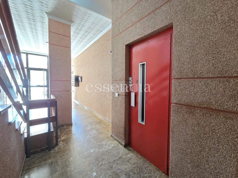 Foto fca7f8c1-bf99-40c4-a80f-f146d9f2dc08. Pis a Germaníes - Juzgados Gandia
