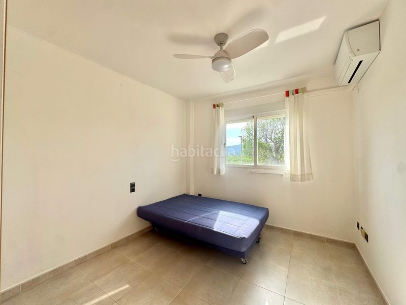 Foto cb91ff4a-44f4-4438-8201-ee7a7130cd03. Casa adossada amb aparcament piscina a Almoines