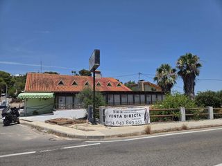Geschäftsraum in Urbanizaciones. Restaurante único en montepino  perfecto para restaurantes y eve