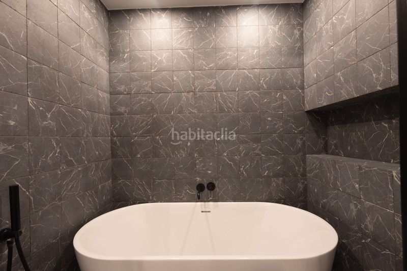 Foto 39343036-d2a8-46b4-bcc6-b645ab936b0f. Àtic amb calefacció a Centro Histórico Gandia