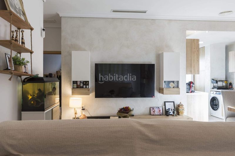 Foto ea5923bc-75cc-4b6b-902a-248426ba9ab8. Pis a Barx