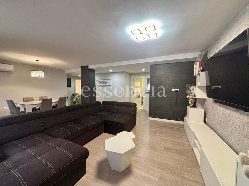 Foto ffdf187a-9e01-41e4-ac96-33f61e3e1366. Pis a Centro Histórico Gandia