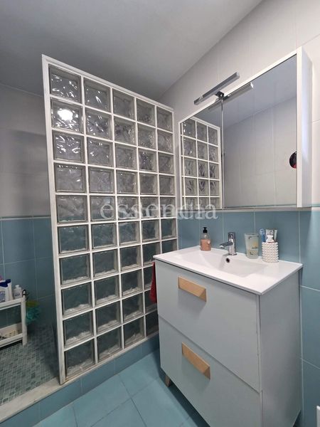 Foto a0563868-b6e2-4426-bf2b-b48102bdaa71. Casa adossada amb aparcament a Almoines