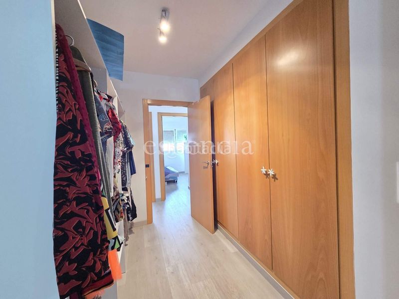 Foto b63e0153-9392-44f6-8dde-daca7b009815. Casa adossada amb aparcament a Almoines