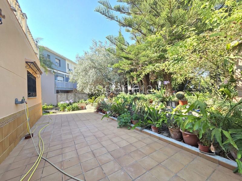 Foto 176d2cf1-2790-43ff-81b2-57b713d4cb45. Casa amb aparcament a Alfauir