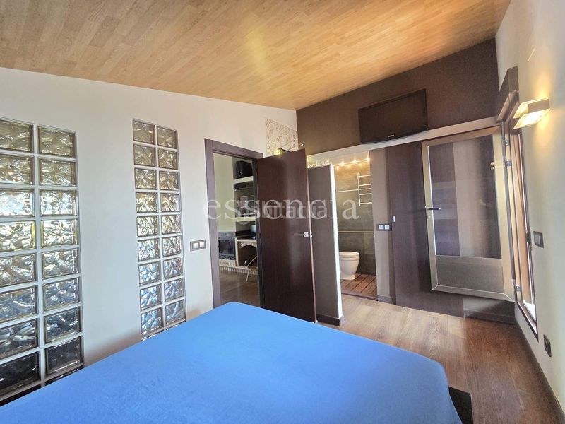 Foto 42771d43-41f2-4a98-8901-a873ced1df63. Casa amb aparcament a Alfauir