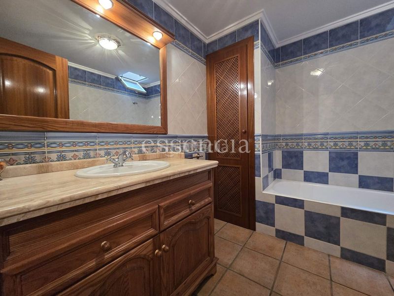 Foto 5d86f057-79f0-455e-9139-86f75f278952. Casa amb aparcament a Alfauir