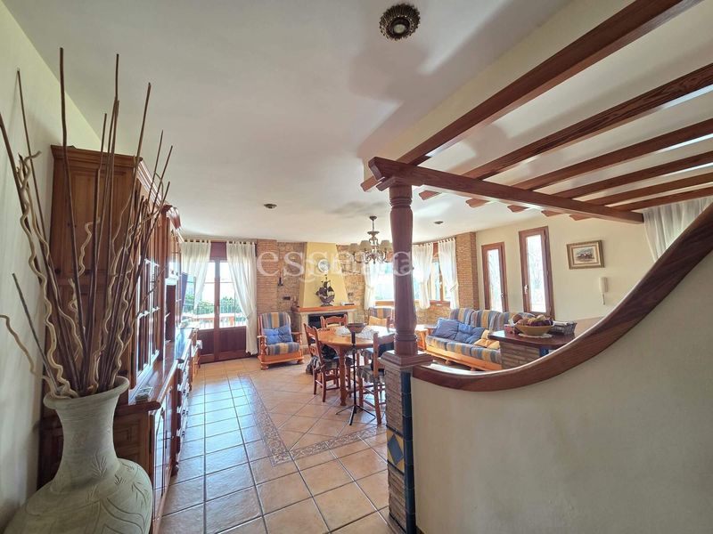 Foto ab9dbaeb-4813-4104-b7a5-6a6029eabdc7. Casa amb aparcament a Alfauir
