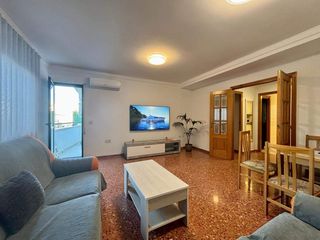 Miete Etagenwohnung  Plaza parc de l'estacio. Alquiler de vivienda en zona renfe plaza parque de la estación