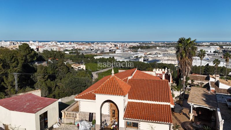 Foto d1e3fa21-e6a9-41a5-8367-73b700345f70. Xalet amb aparcament piscina a Benipeixcar - El Raval Gandia