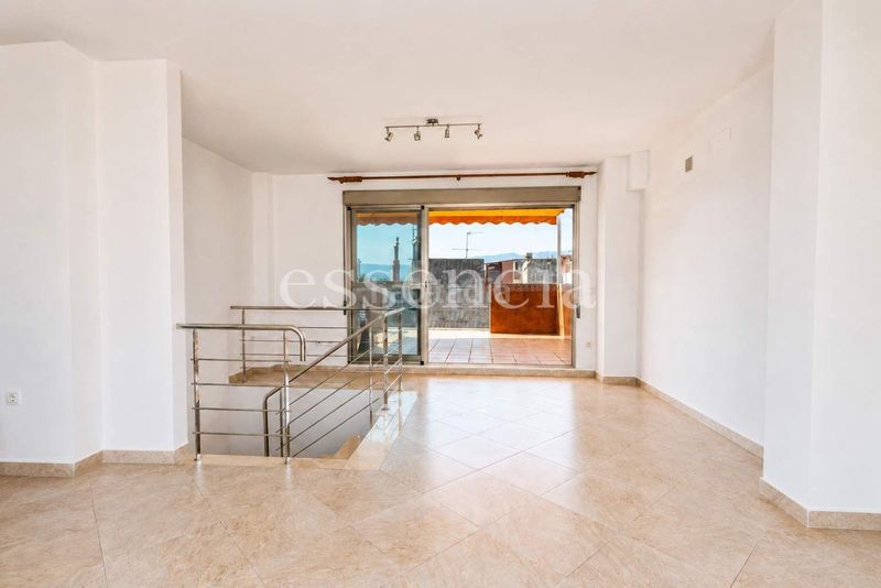 Foto 4e615208-f34b-4c6f-b2e5-394691fc5868. Casa amb calefacció aparcament a Benirredrà