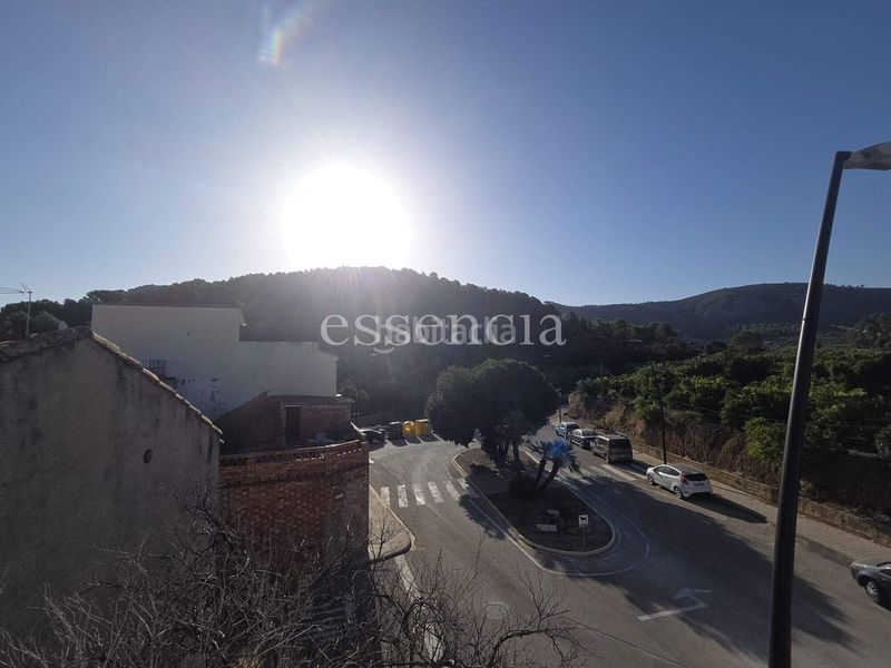 Foto 34132a04-c9b1-4968-a0ba-427a13c4b3e5. Casa amb aparcament a Alfauir