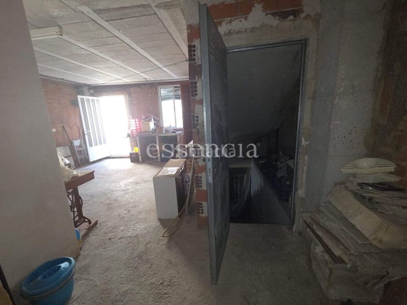 Foto 4e8c2567-8cd1-41c2-bd93-09345dc8ee52. Casa amb aparcament a Alfauir