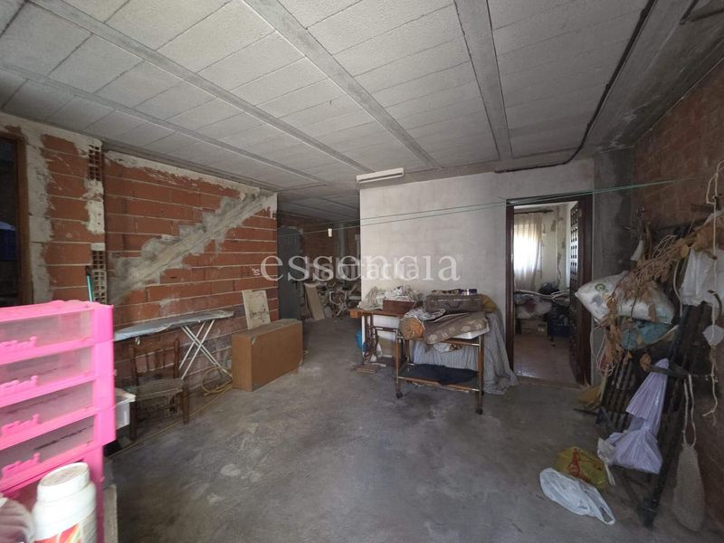 Foto 5b629612-79b4-46fb-9c6f-0288ce8cd75d. Casa amb aparcament a Alfauir