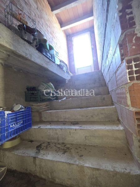 Foto ec6f87ff-8354-4f20-8bf7-2cd0675aaa1f. Casa amb aparcament a Alfauir