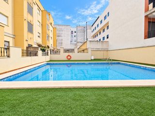 Appartamento in Font d´en Carròs (la). Vivienda de 3 dormitorios con piscina