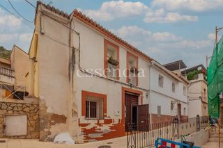 Maison à Palma de Gandía. Casa adosada con encanto y gran potencial en palma de gandía  74
