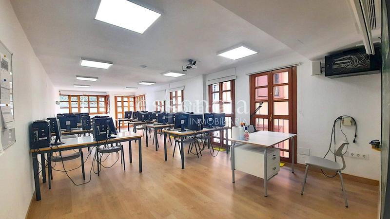 Foto 5836a717-3a7f-46b2-bbc9-26d7689639a0. Local comercial a Centro Histórico Gandia