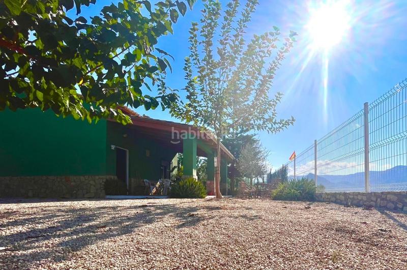 Foto 003bfb8a-ed2d-469b-ae98-9f0bc66b3e61. Xalet amb aparcament a Benicolet