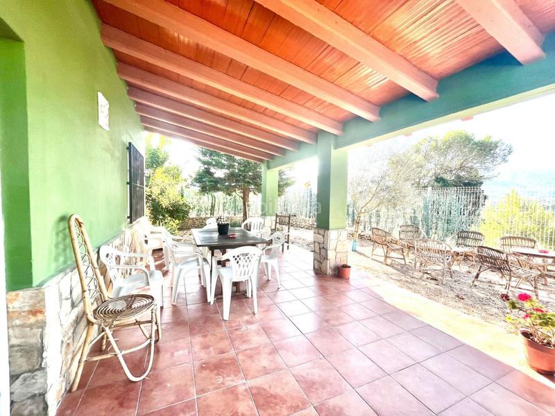 Foto 08edc71a-8021-4084-be36-c88776b71ae0. Xalet amb aparcament a Benicolet