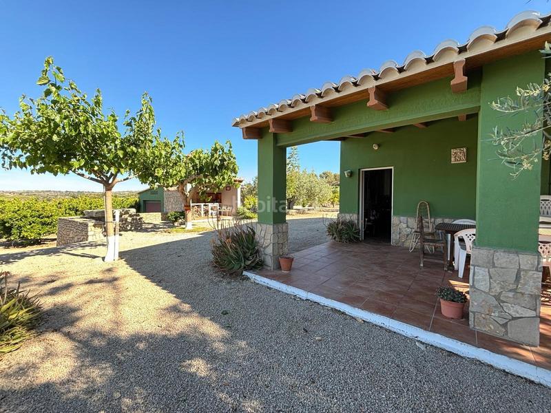 Foto 3e4836d9-f380-4137-a7c7-e20368e6c49e. Xalet amb aparcament a Benicolet