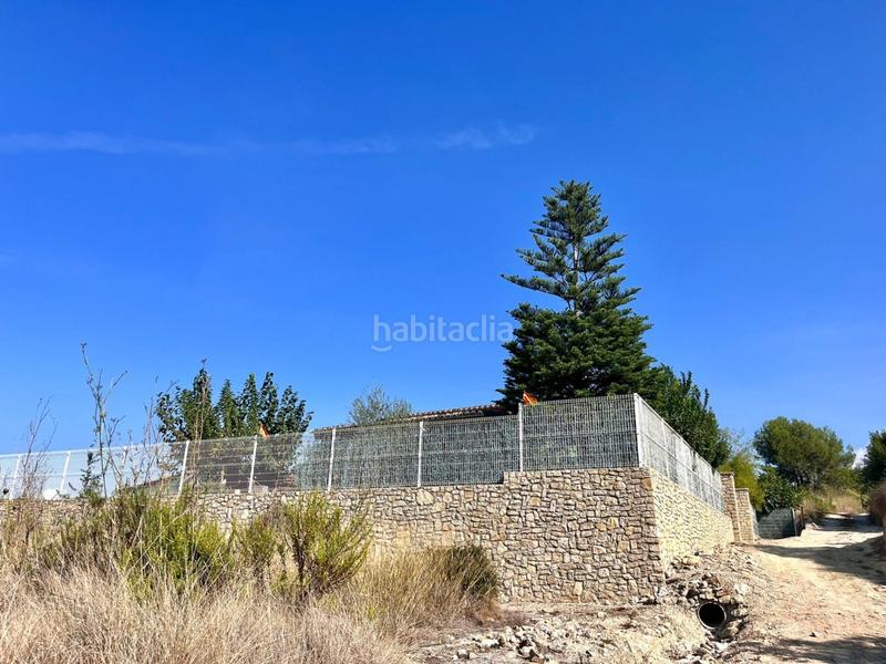 Foto 4a0f3ec7-ee67-4707-8893-45abff968ba1. Xalet amb aparcament a Benicolet