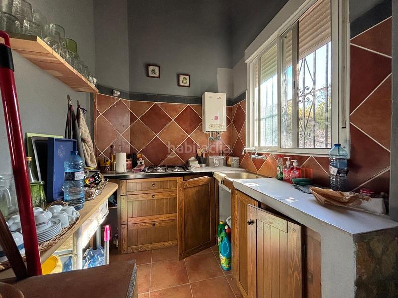 Foto 8d265351-2235-430c-806f-0b7a53cc56ee. Xalet amb aparcament a Benicolet