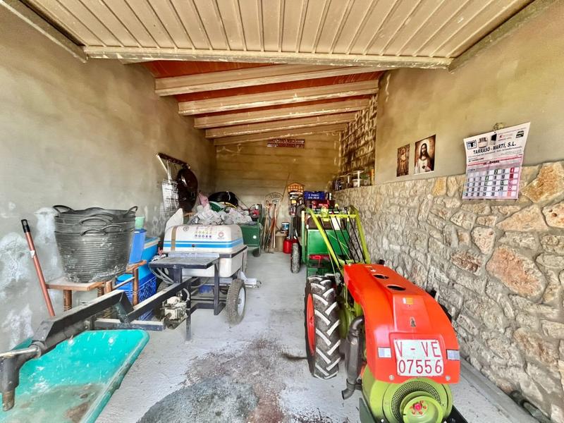 Foto 998a100f-9603-4f93-9ade-fd16d7e37f31. Xalet amb aparcament a Benicolet