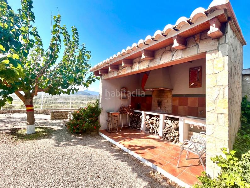 Foto c135df55-37aa-4365-8b02-483273aead79. Xalet amb aparcament a Benicolet