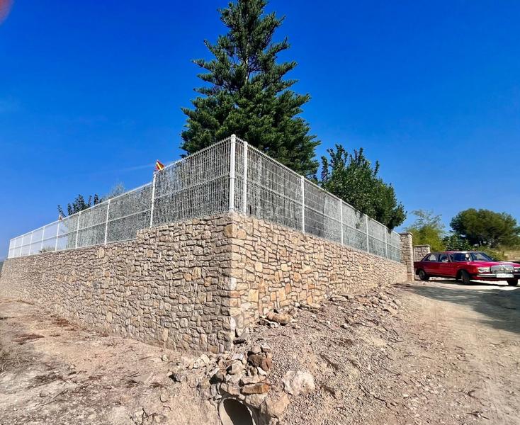 Foto e5ccbf39-26c1-4c07-a52e-9ab4cf45811c. Xalet amb aparcament a Benicolet