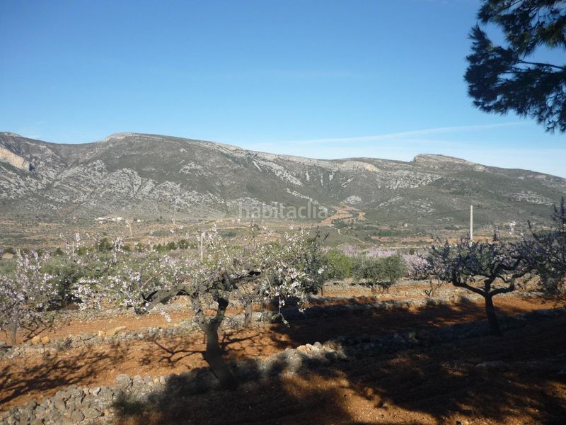 Foto 61440667-e5a0-420b-9364-4b9100eaa922. Masia amb aparcament a Sierra Engarcerán
