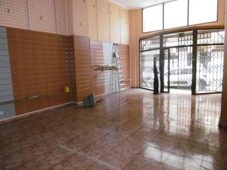 Local commercial à Hospital - Plaza del Real. Local comercial acondicionado