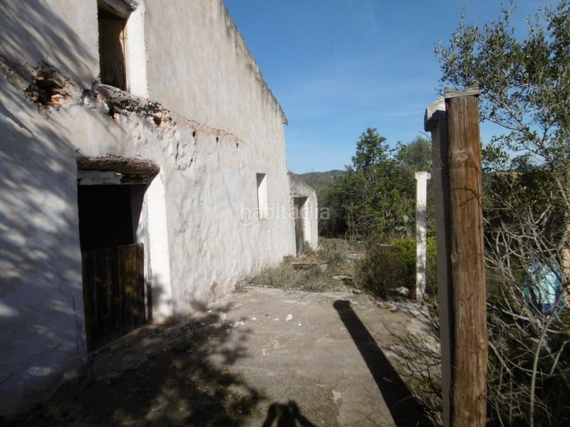 Foto 365d1068-1294-4438-8015-27f1d956c10f. Casale in Useres (les)