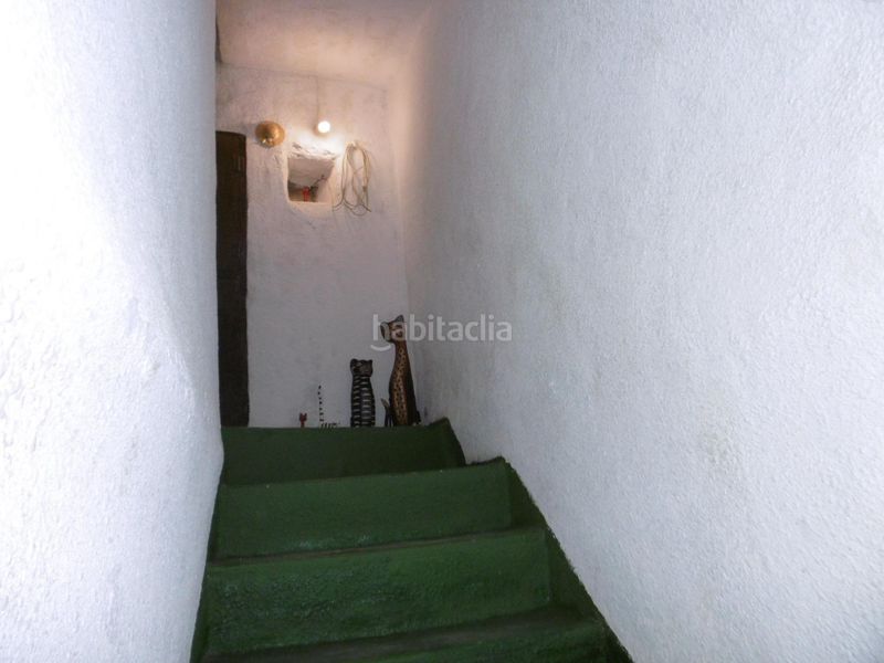 Foto dfba1036-fdf2-4e05-9a2a-8221f1a370ba. Masia a Sierra Engarcerán