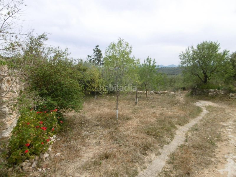 Foto f8278176-a6bd-491f-a104-96535ad97540. Masia a Sierra Engarcerán