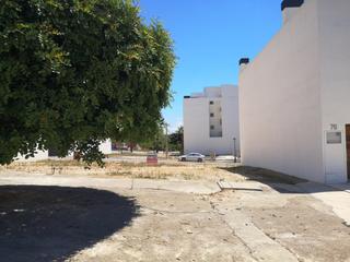 Terreny residencial a Vall d´Alba. Solar en venta