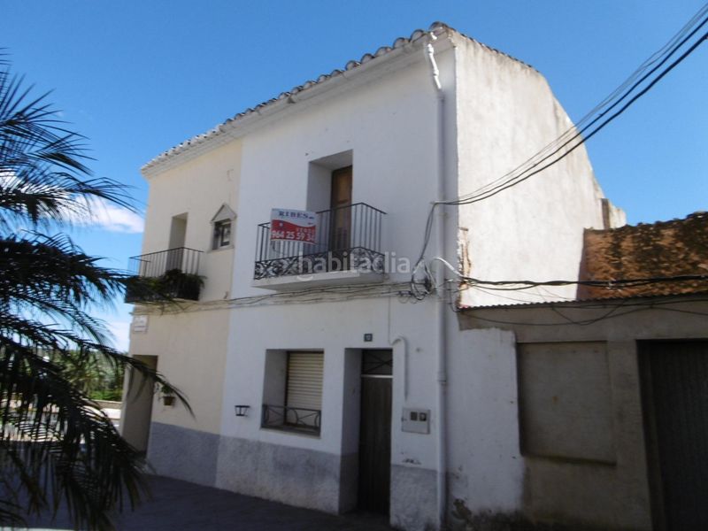 Foto d73c275f-08f8-4617-87b9-52a0bbc63afc. Masia a Vall d´Alba