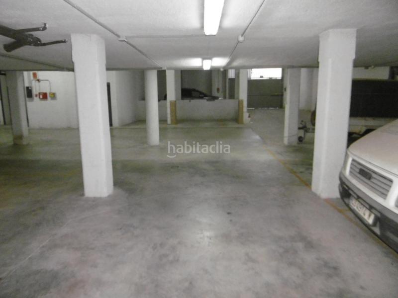 Foto 30427063-6133-491b-a544-dd7d3f07481a. Parking coche parking economico en Vall d´Alba