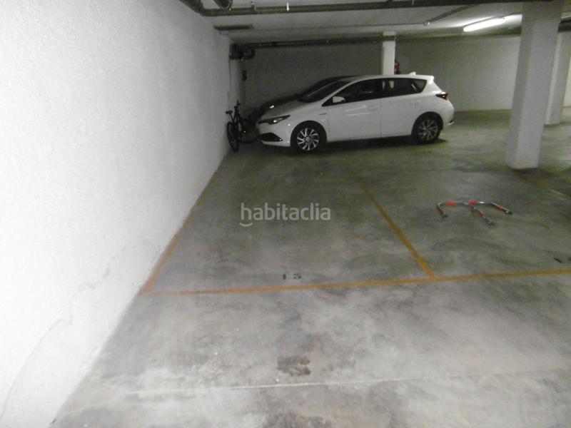 Foto dca5514c-41a8-49a7-9c26-7ce791ca6e3a. Parking coche parking economico en Vall d´Alba
