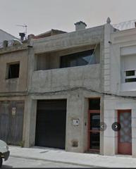 Casa  Avenida villafranca. Casa con almacn para negocio en calle comercial