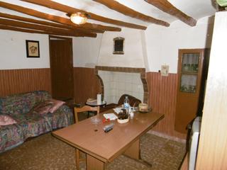 Casa  Calle nord. Casa centrica con patio