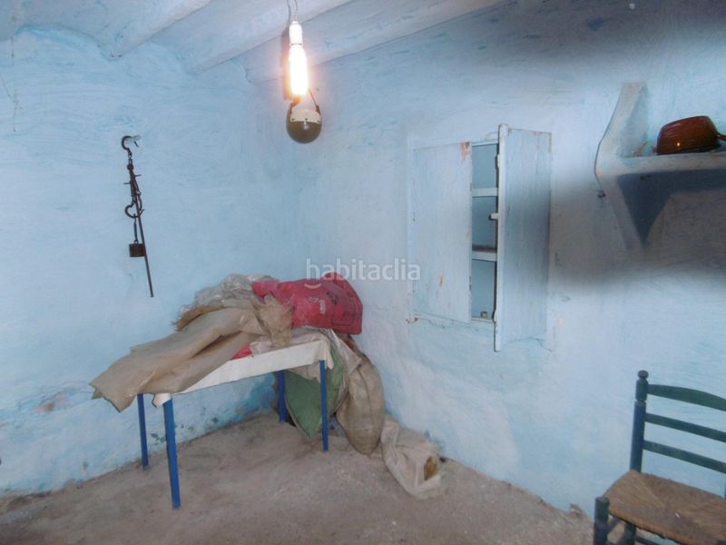 Foto 0f528dd9-f3f4-4656-8cff-d6572f5360e9. Masia amb aparcament a Sierra Engarcerán